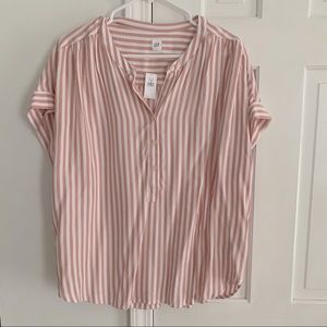 Women’s Striped Gap Top